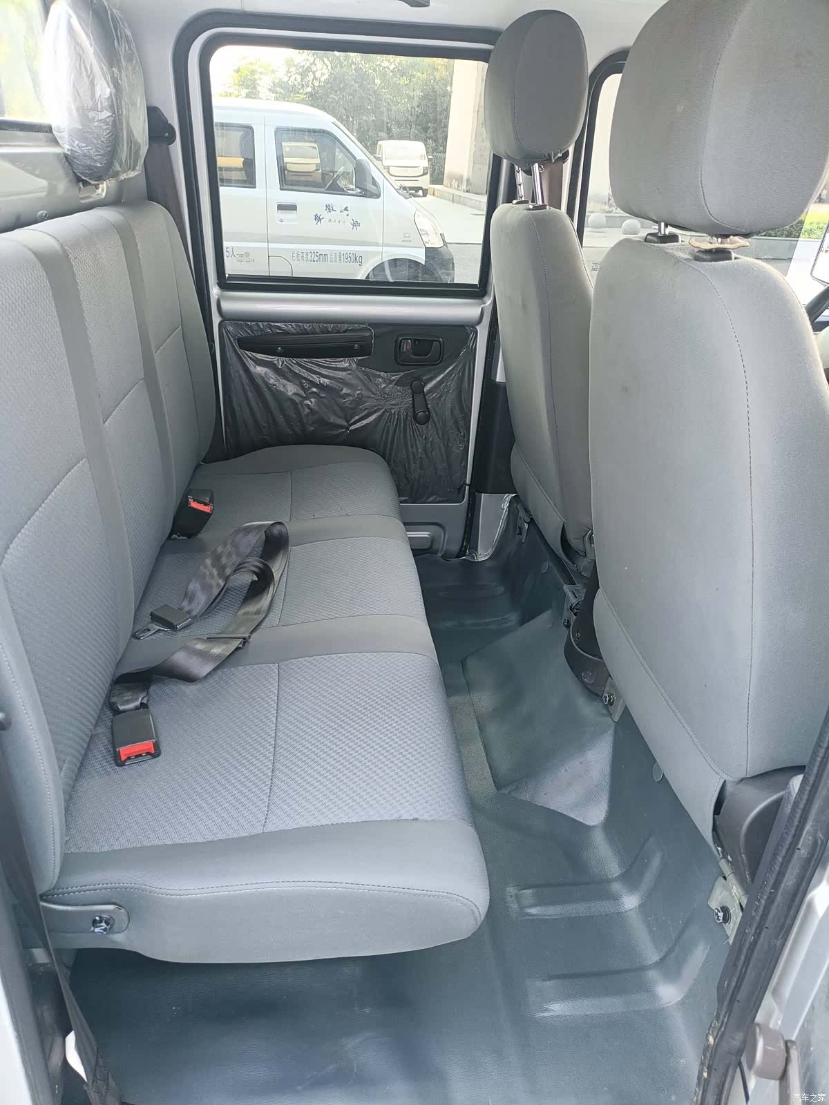 Wuling 1.5LLAR, 2023 все фото