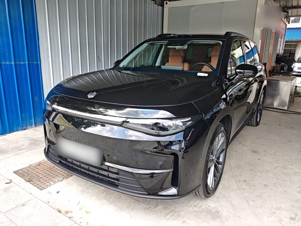 Leapmotor C16
