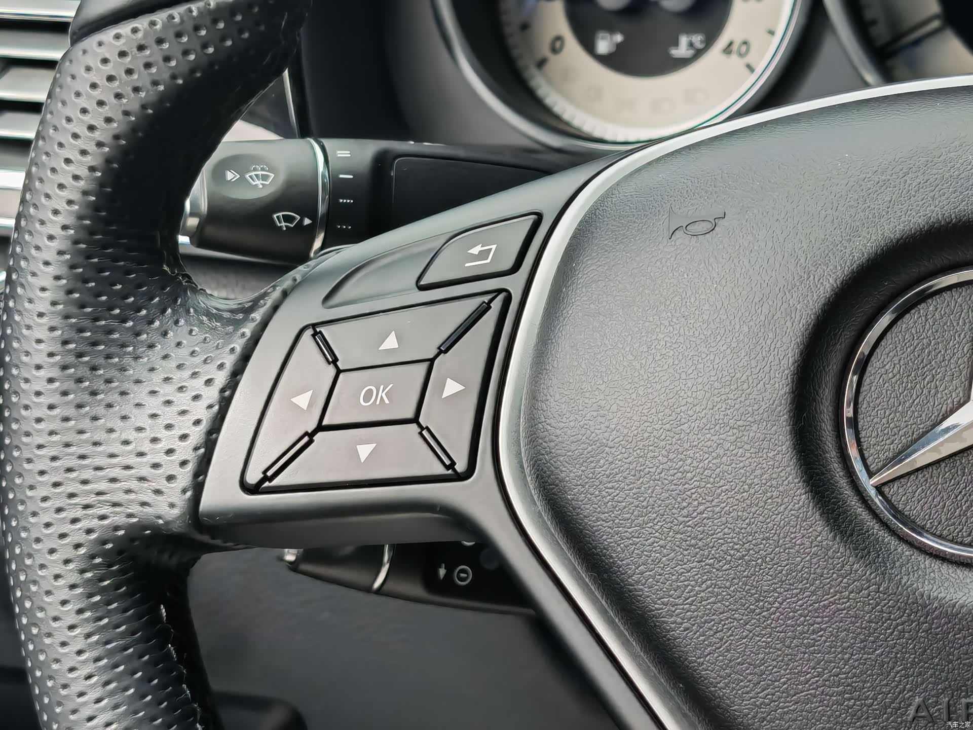 Mercedes-Benz E-Class, 2014 17