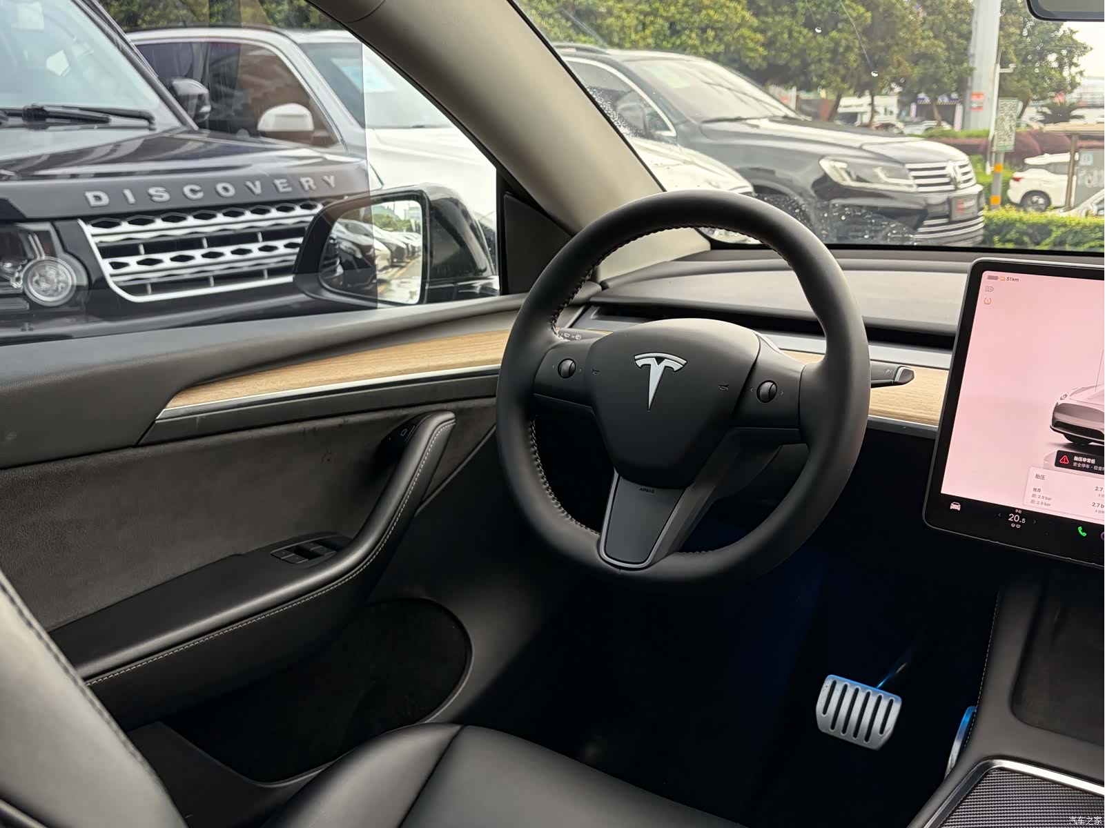Tesla Model Y, 2022 17