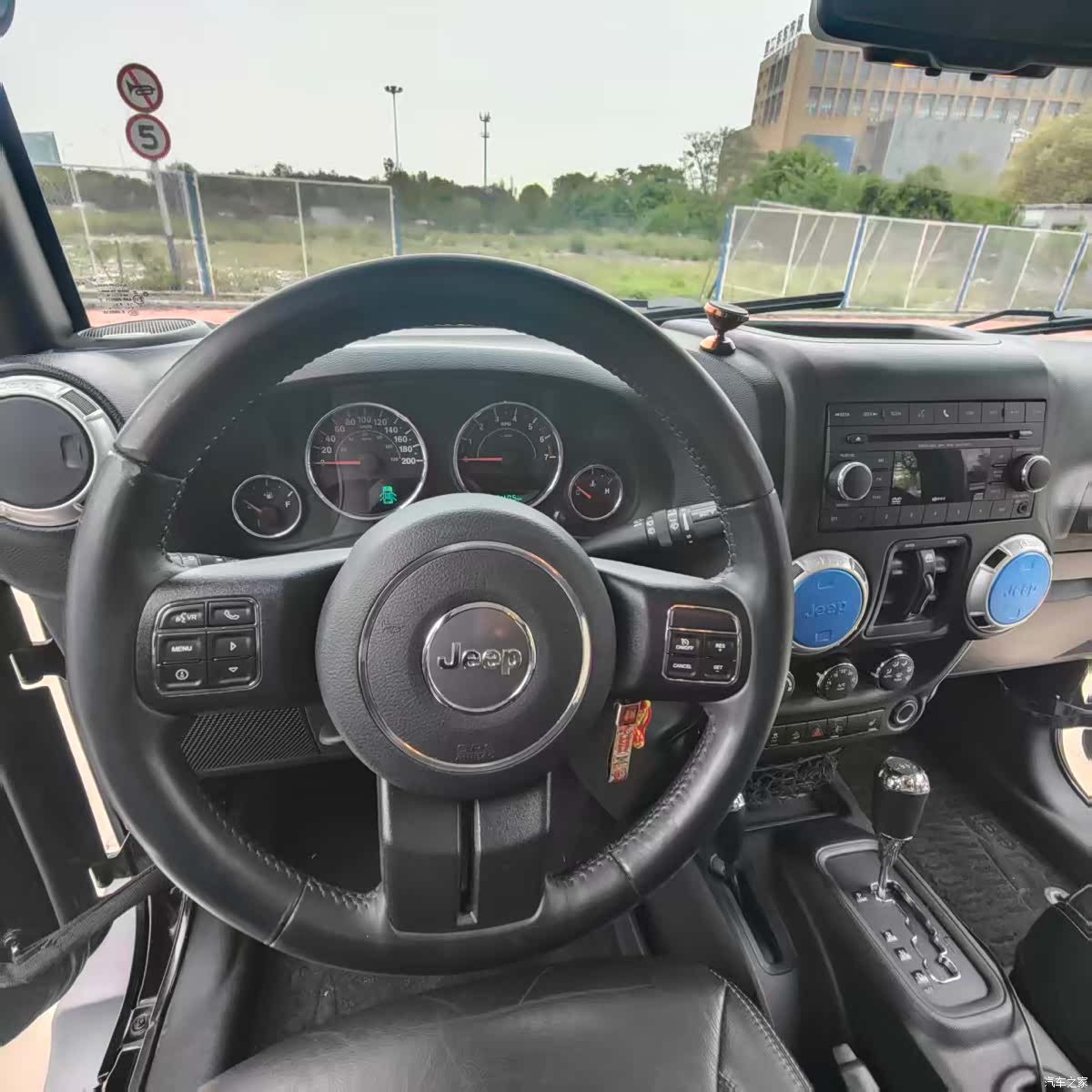 Jeep Wrangler, 2016 15