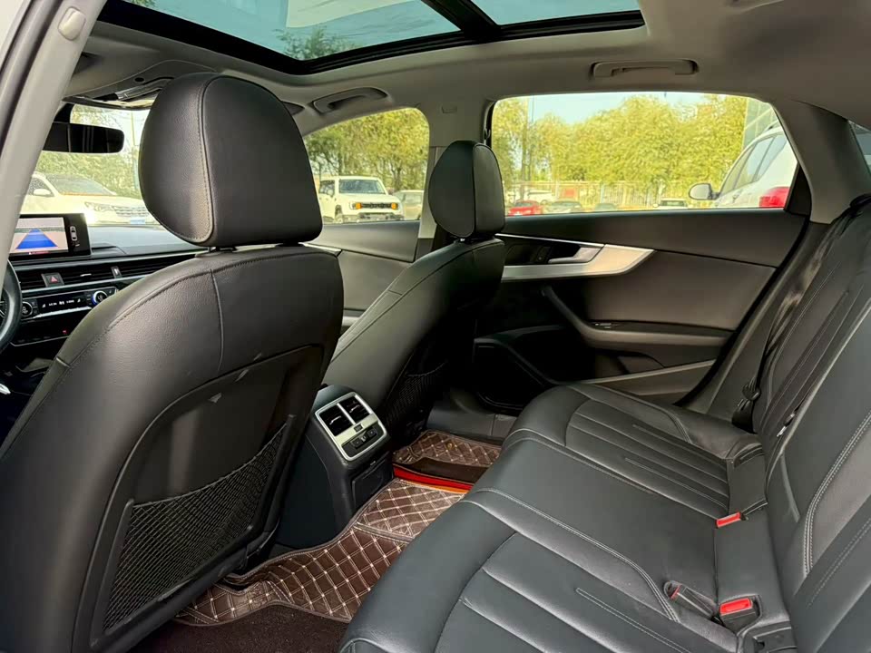 Audi A4L