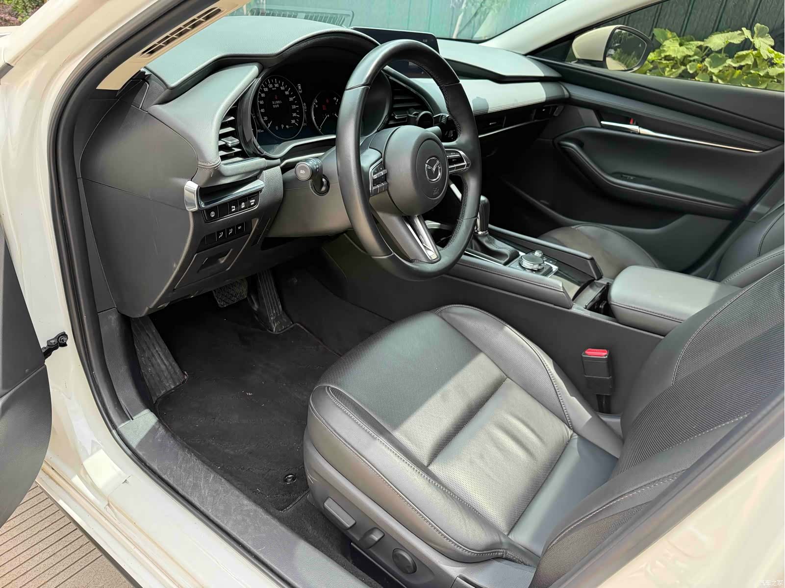 Mazda Mazda3, 2024 4