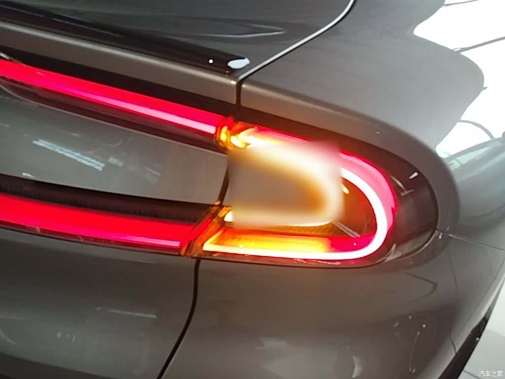 Xiaomi YU7, 2025 8