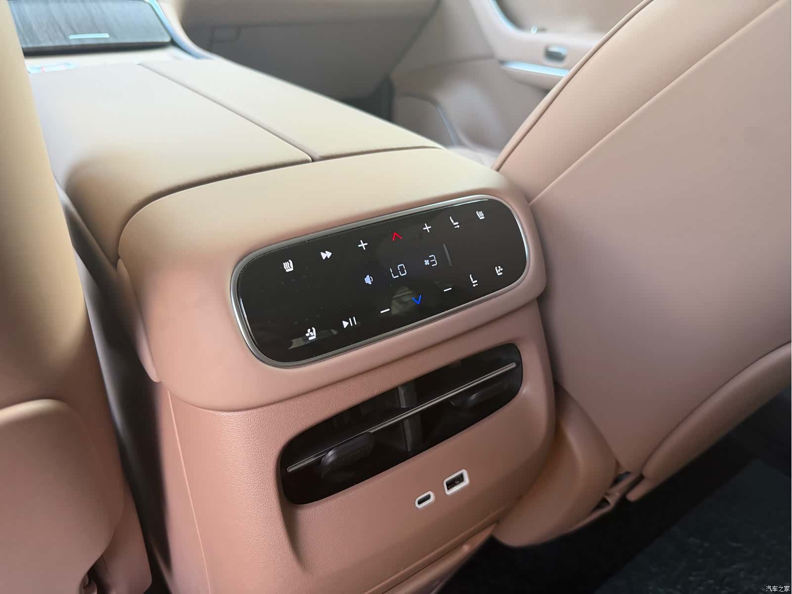 Leapmotor C11, 2025 7