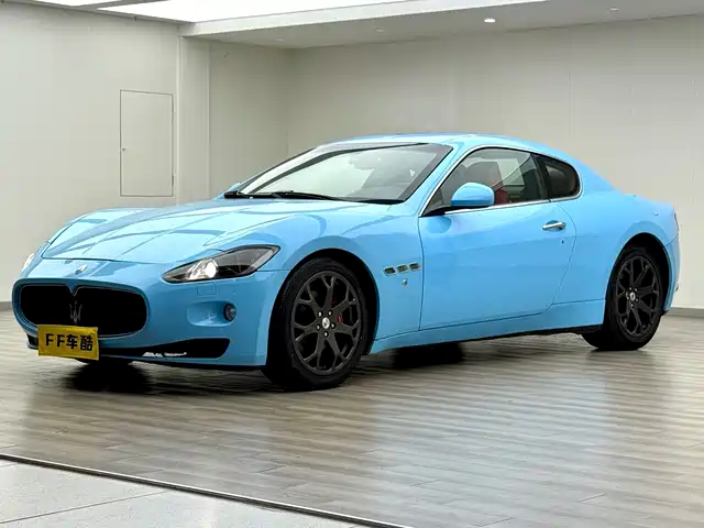 Maserati GranTurismo 2011 — купить из Китая под заказ