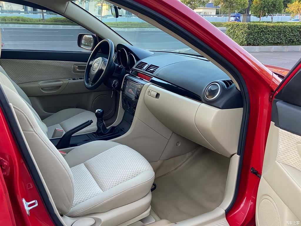 Mazda 3, 2010 6