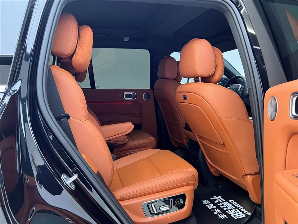 Li Auto Ideal L8