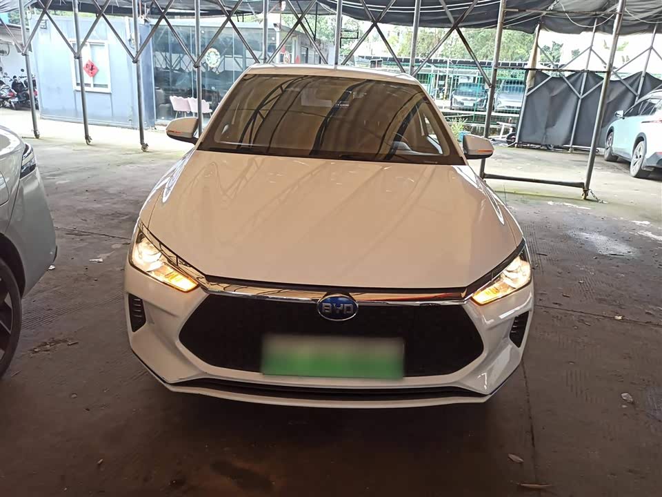 BYD e2 BYD e2