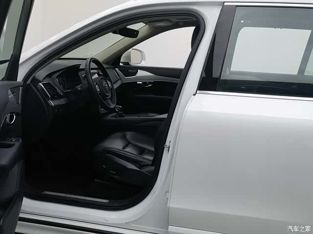 Volvo XC90, 2016 все фото