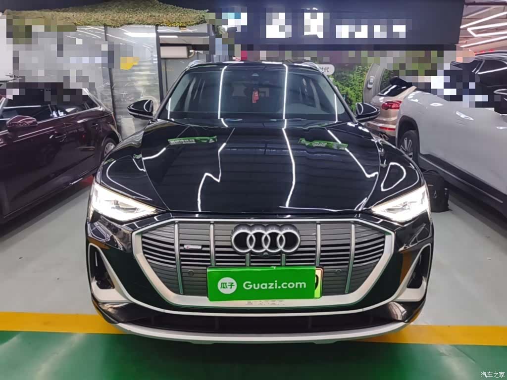 Audi e-tron, 2023 3