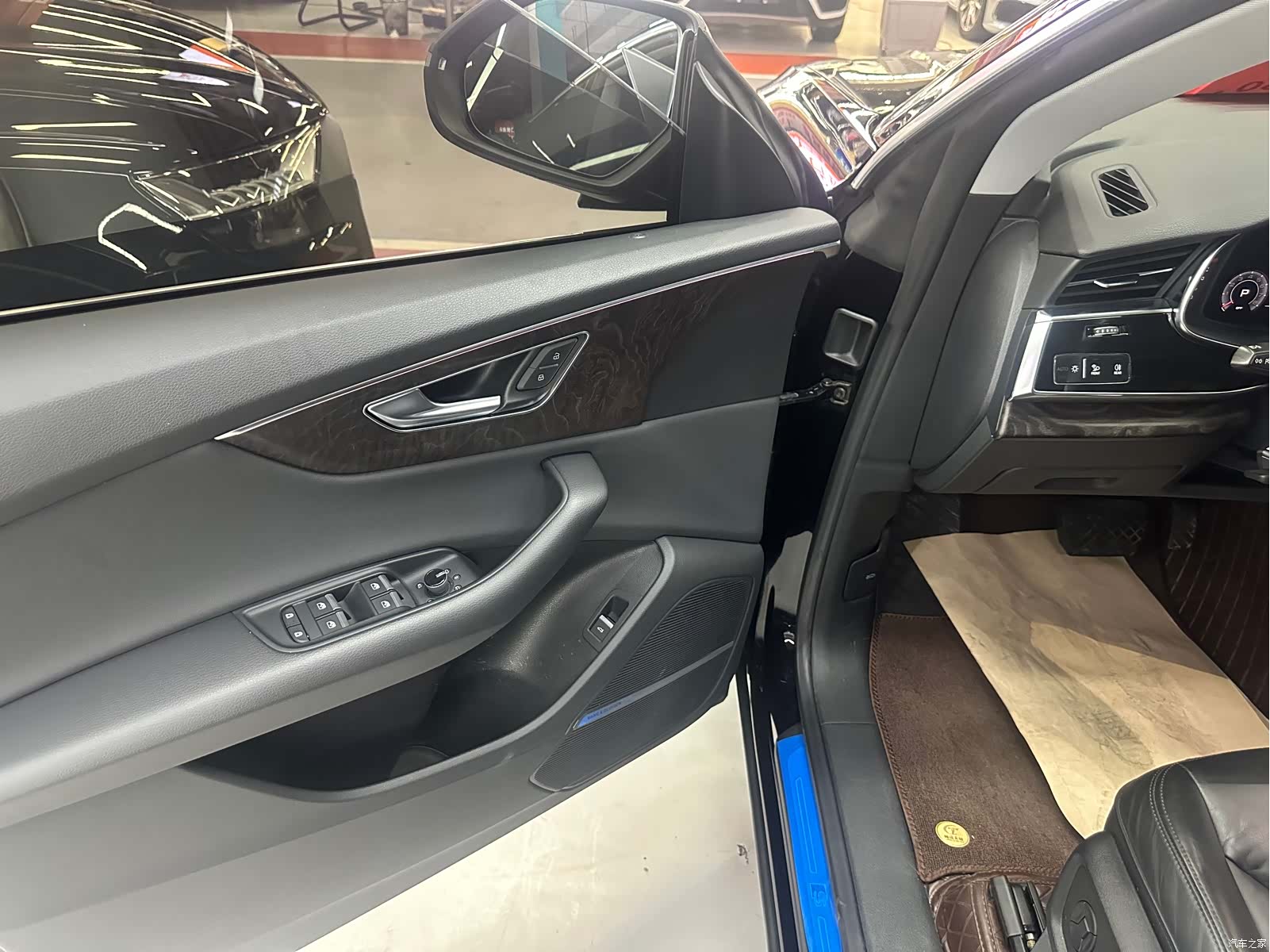 Audi Q8, 2020 12