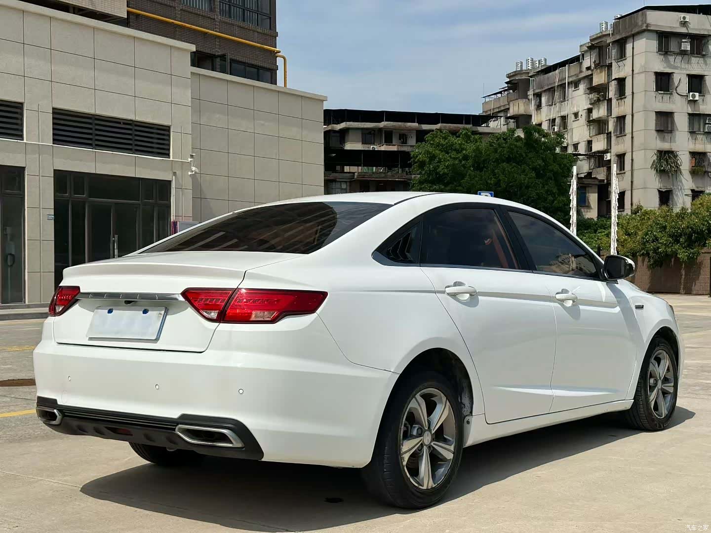 Geely Emgrand, 2018 7
