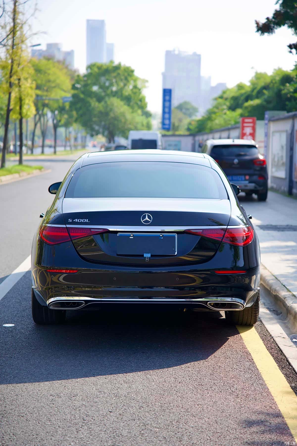 Mercedes-Benz S-Class, 2023 4