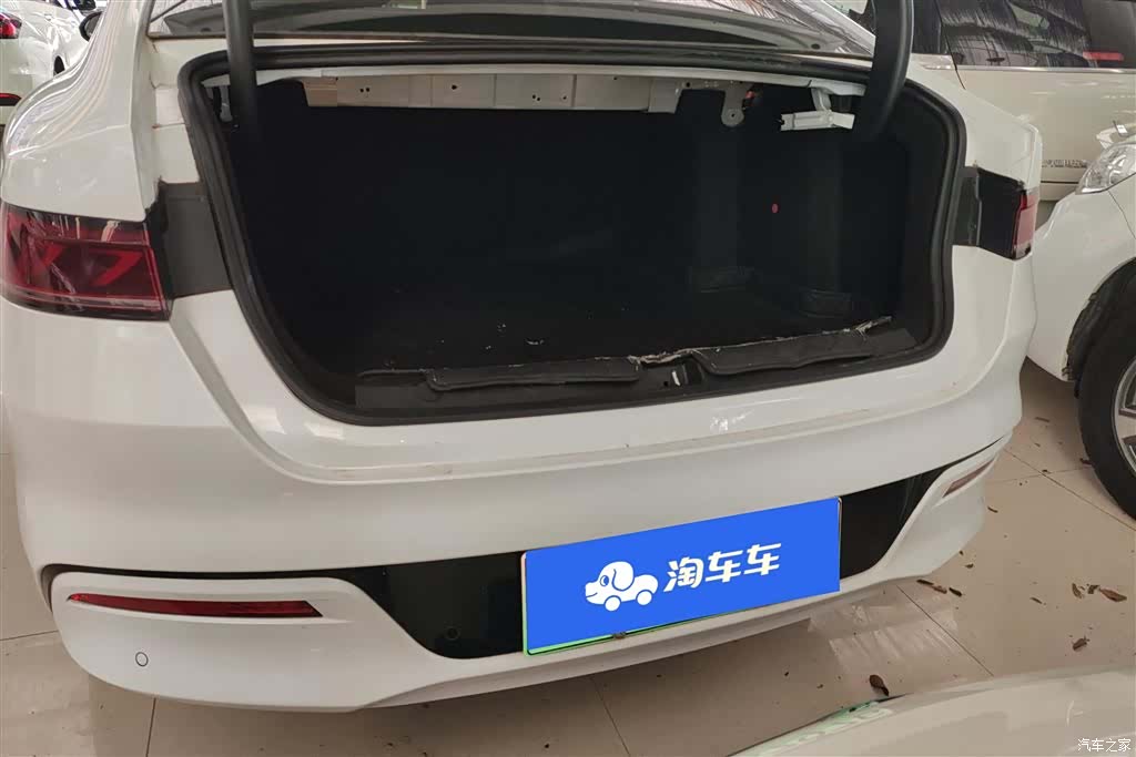 BYD Qin, 2023 4