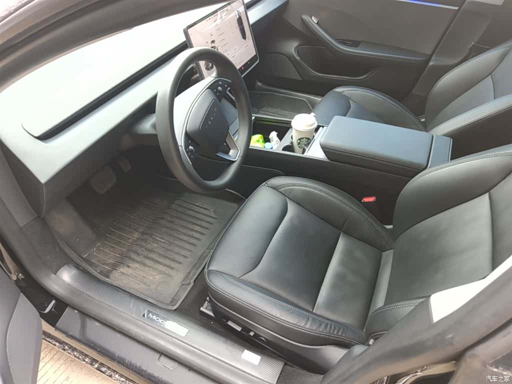 Tesla Model 3, 2023 15