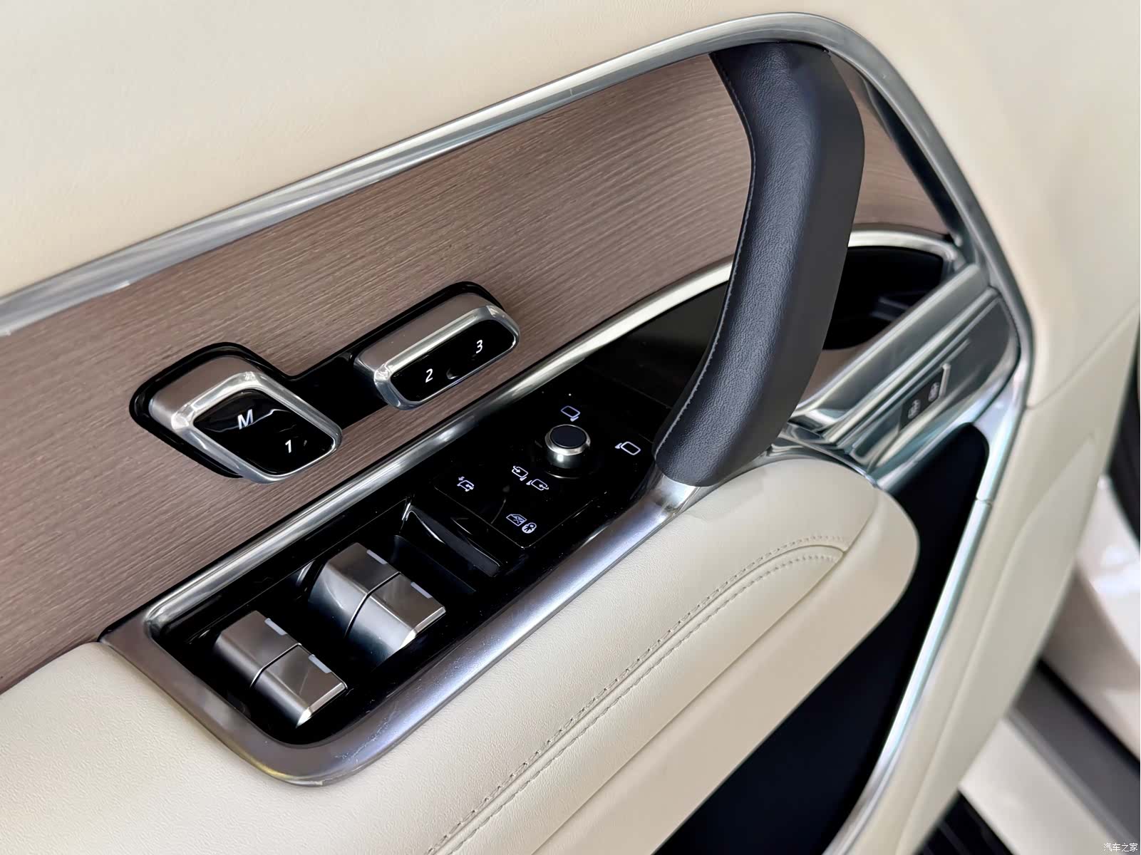 Land Rover Range Rover, 2026 10