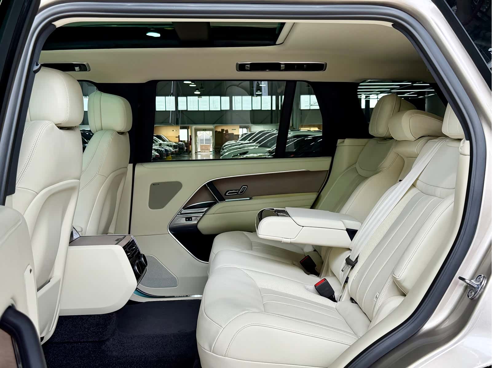 Land Rover Range Rover, 2026 23