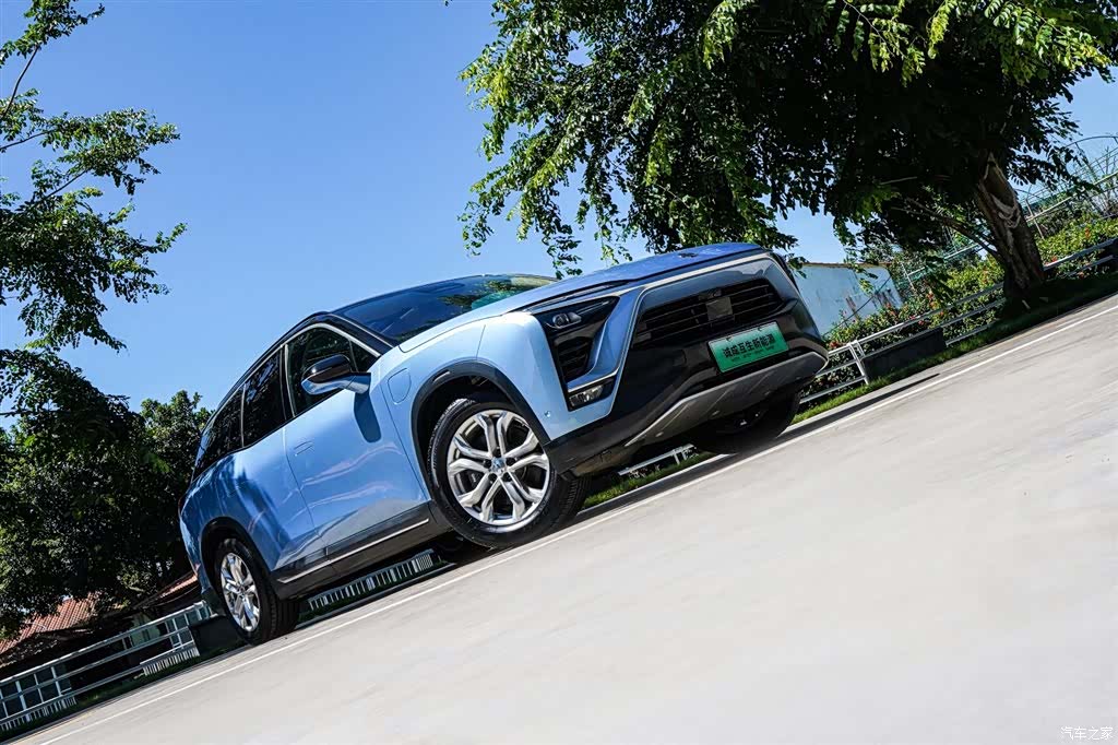 NIO ES8, 2018 4