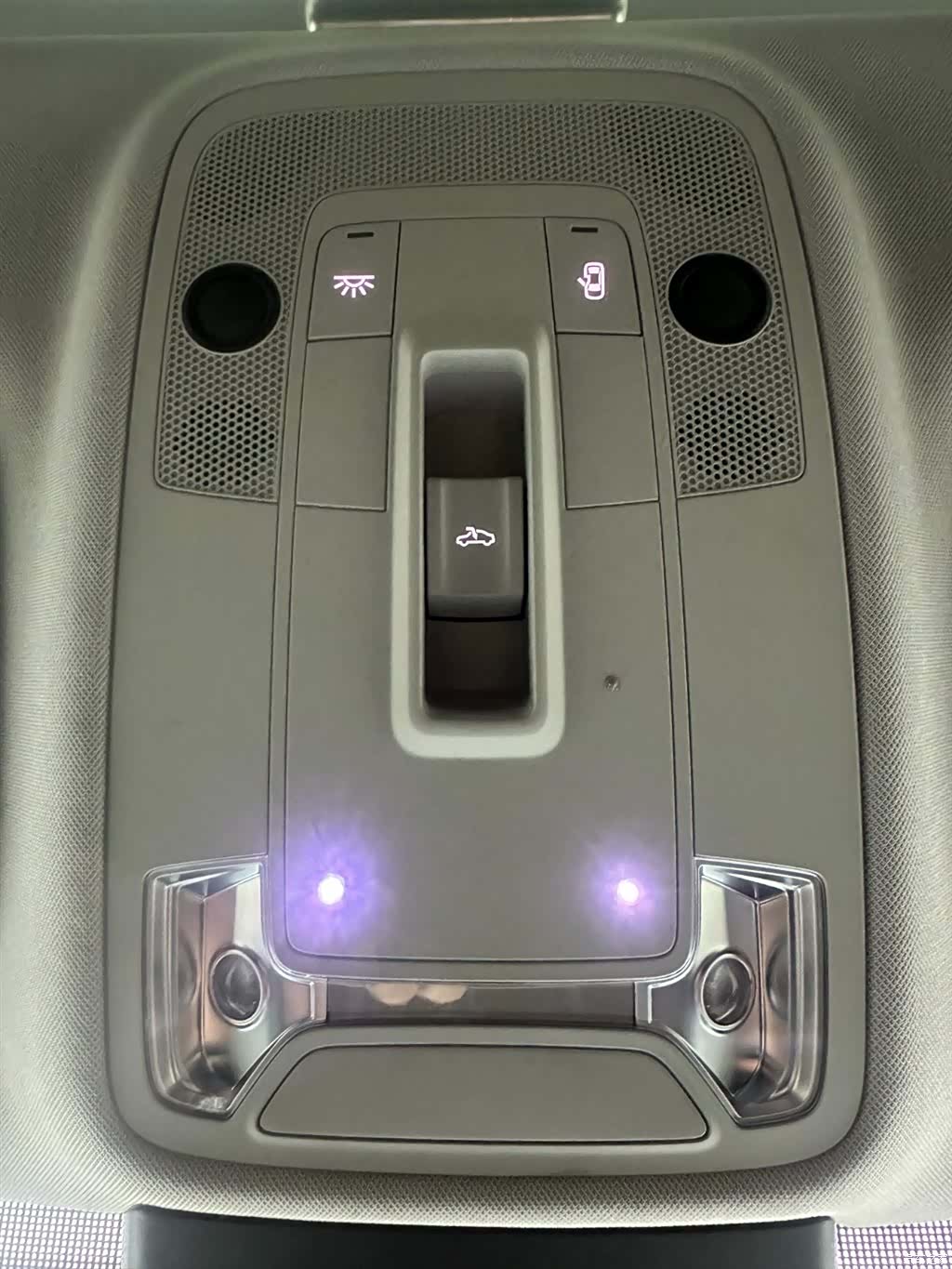 Audi Q2L, 2022 15