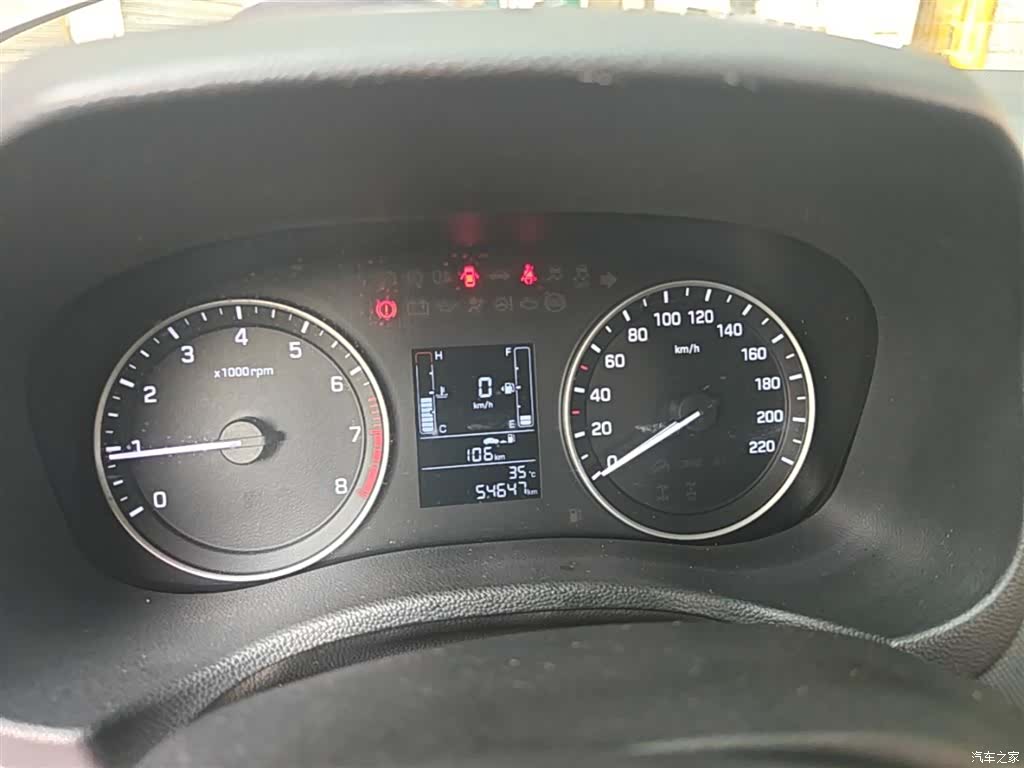 Hyundai ix25, 2016 12