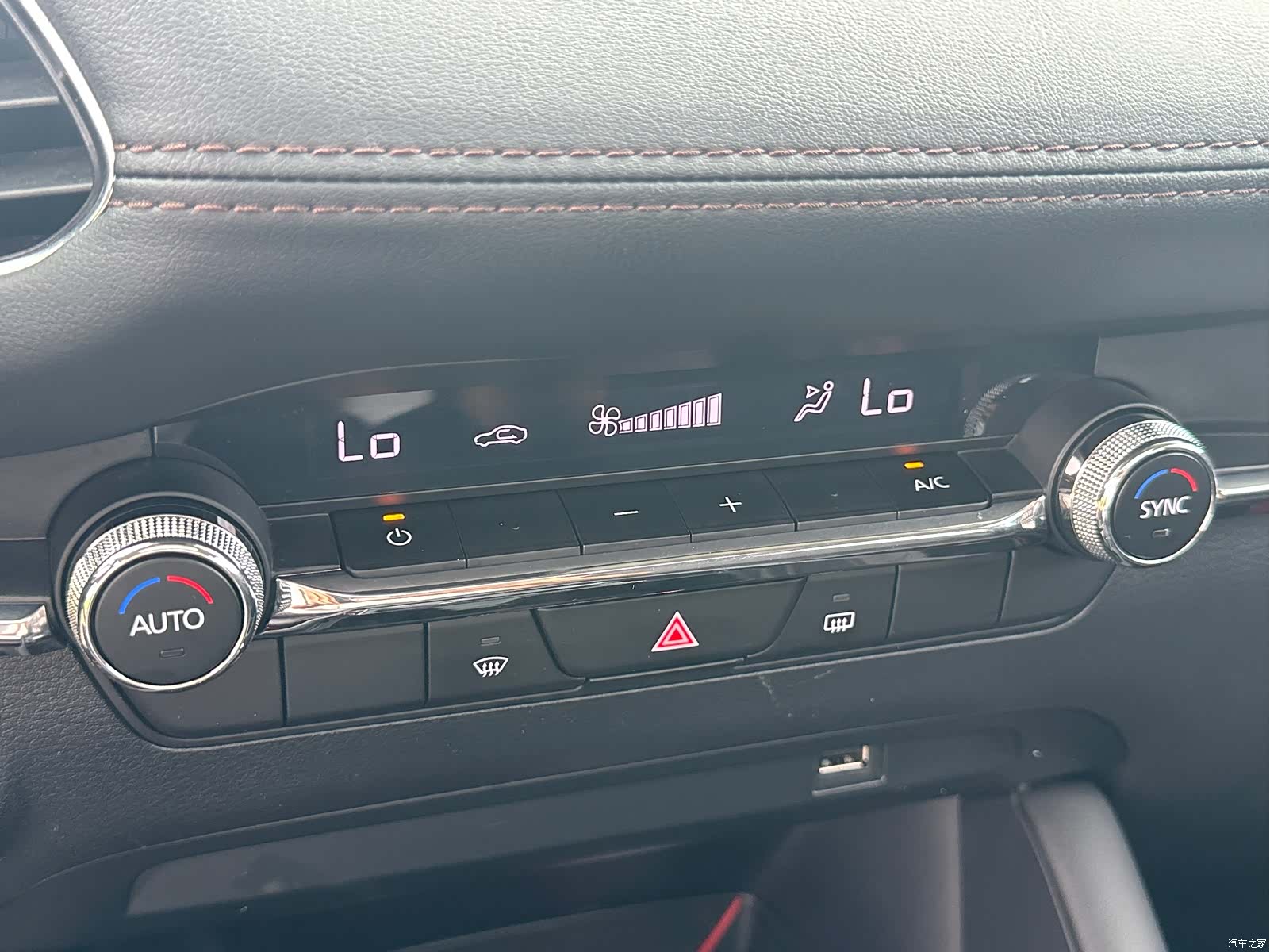 Mazda Mazda3, 2020 16