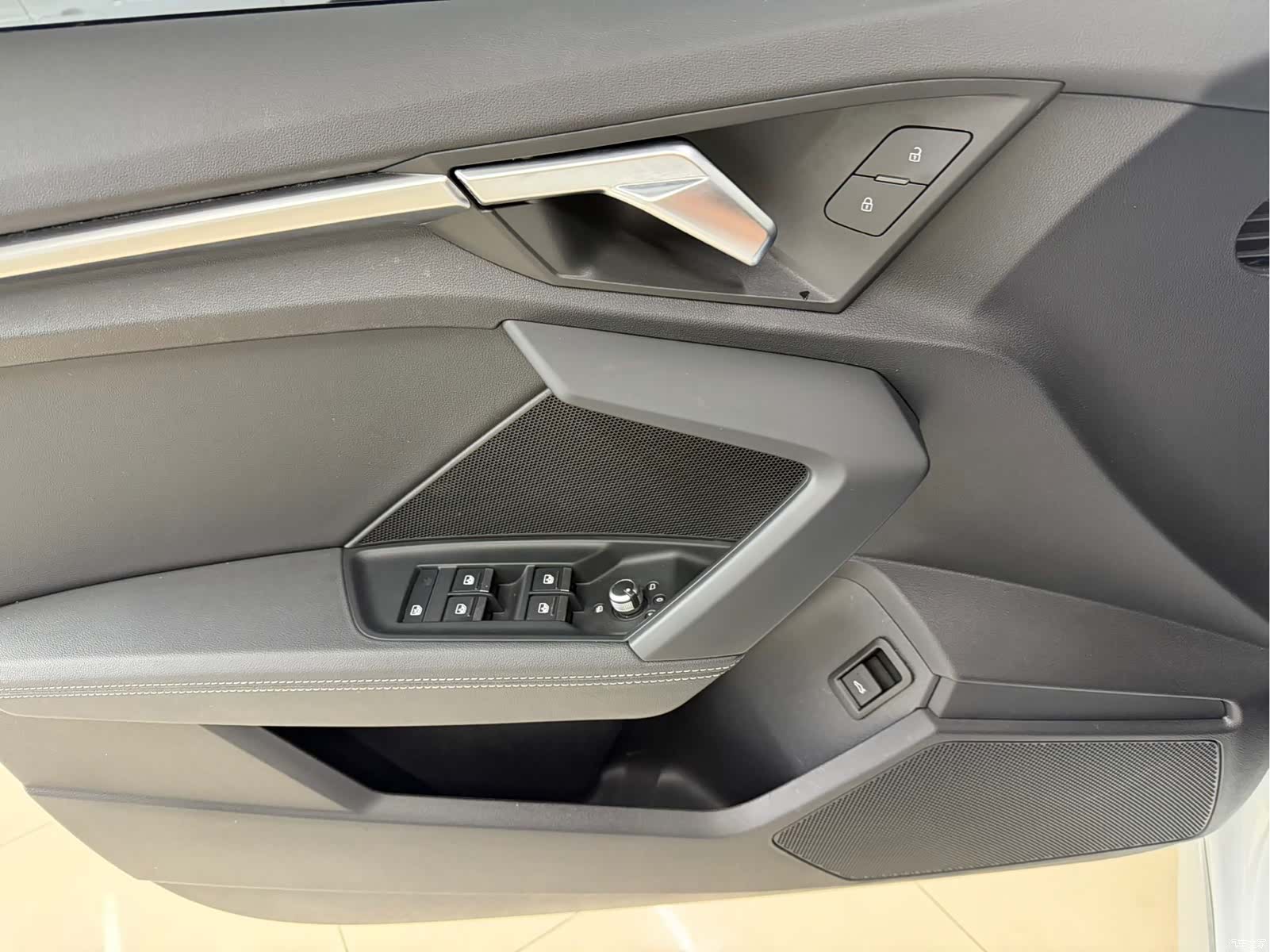 Audi A3, 2023 все фото