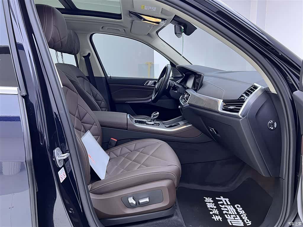 BMW X5, 2023 19