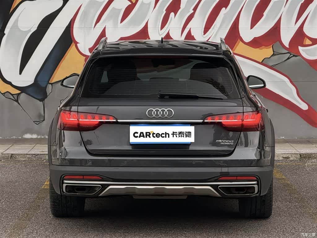 Audi A4, 2022 3