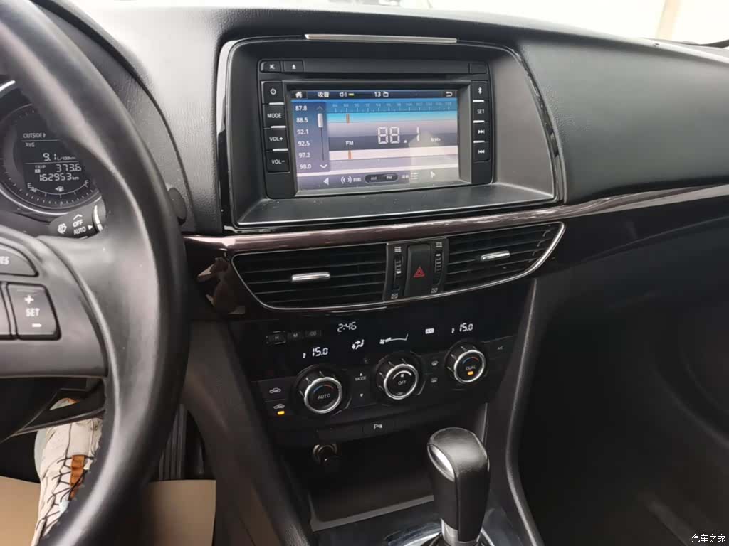 Mazda Atenza, 2016 13