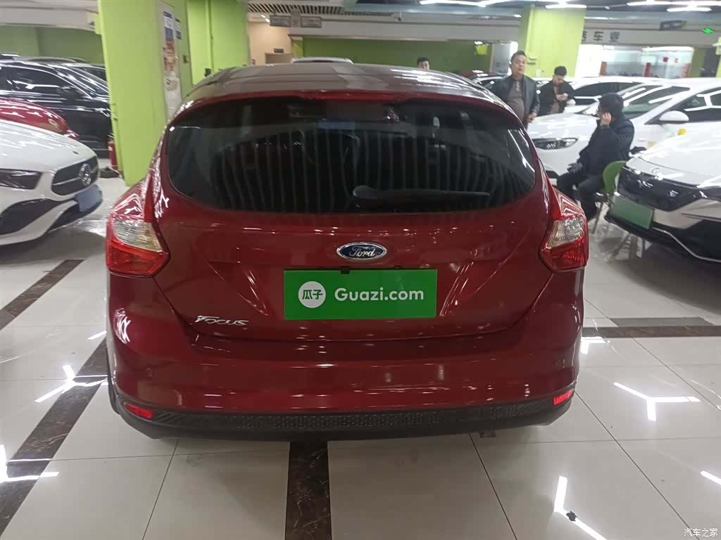 Ford Focus, 2015 4