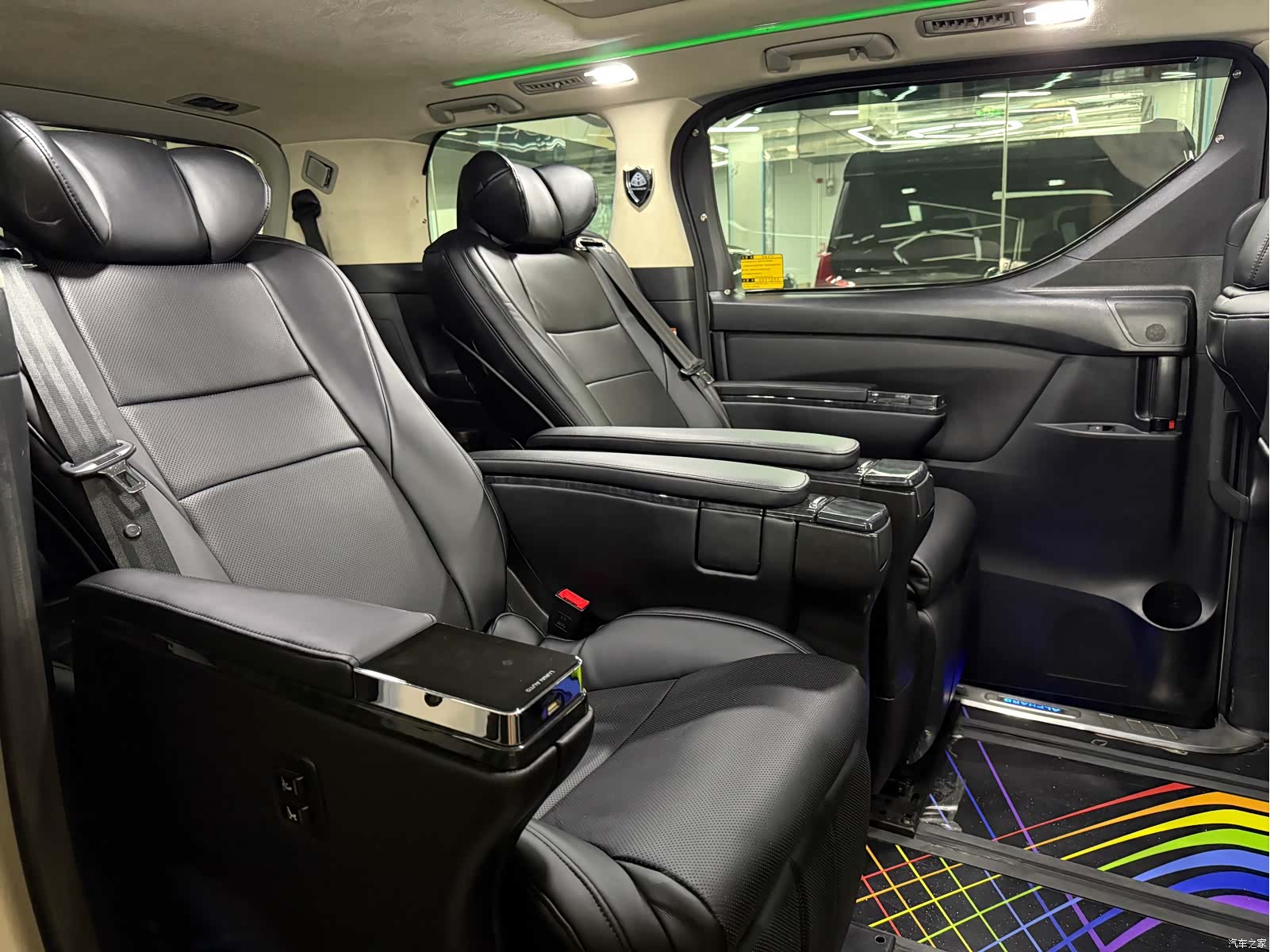 Toyota Alphard, 2018 7
