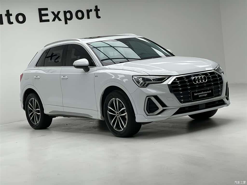 Audi Q3, 2022 3