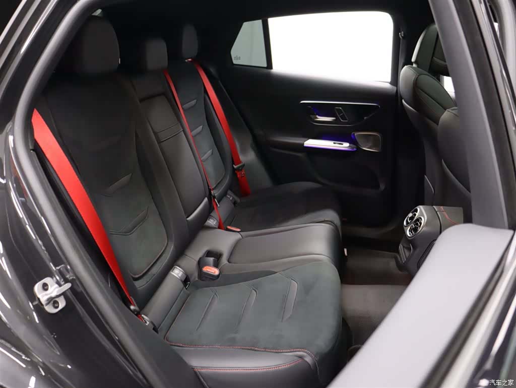 Mercedes-Benz GLC, 2025 22