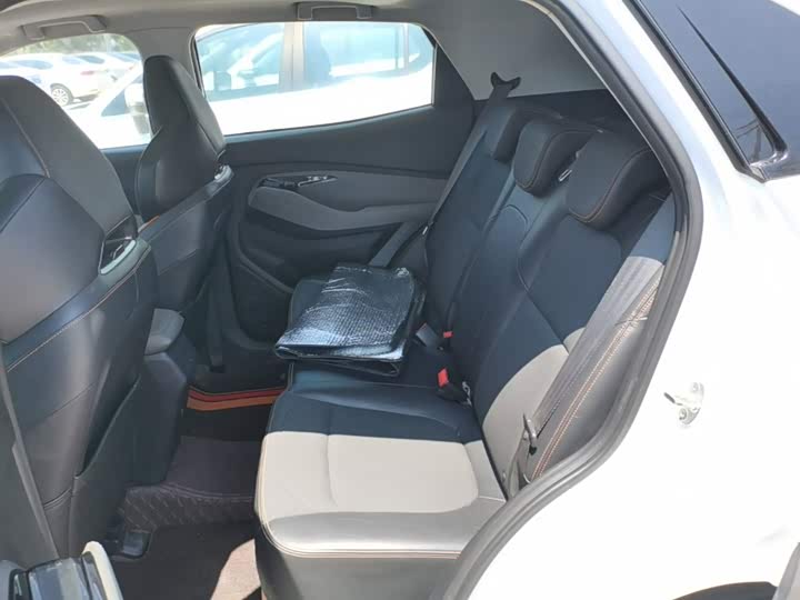 Baojun RS-3 2020 1.5L CVT 24 xiao shi zai xian Люкс