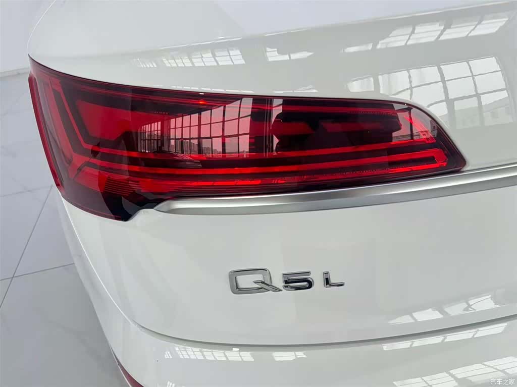 Audi Q5L, 2022 12