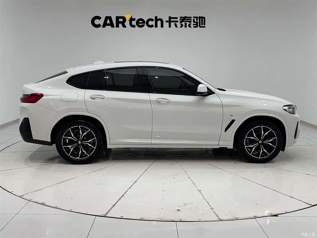 BMW X4, 2023 12