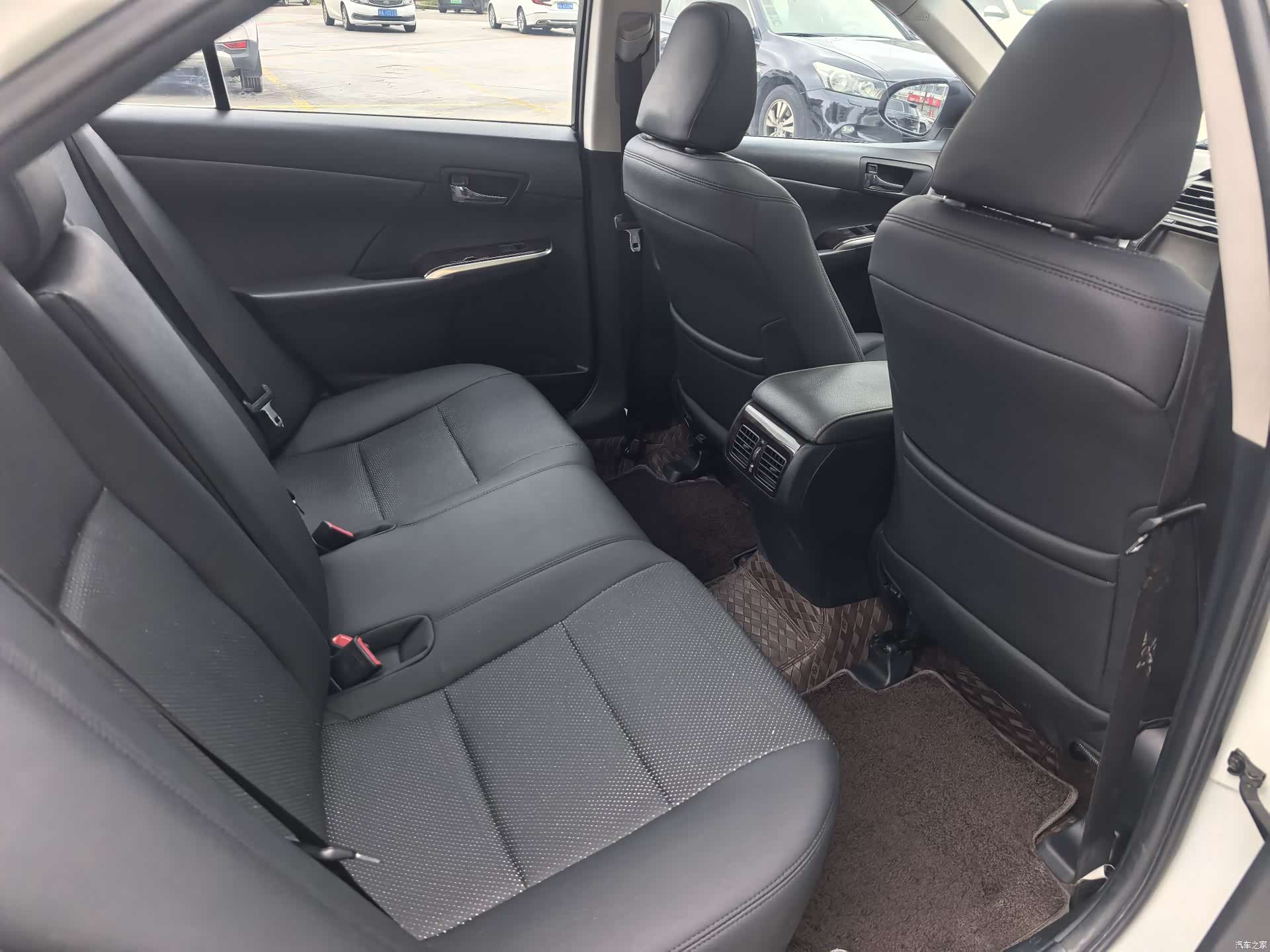 Toyota Camry, 2016 11