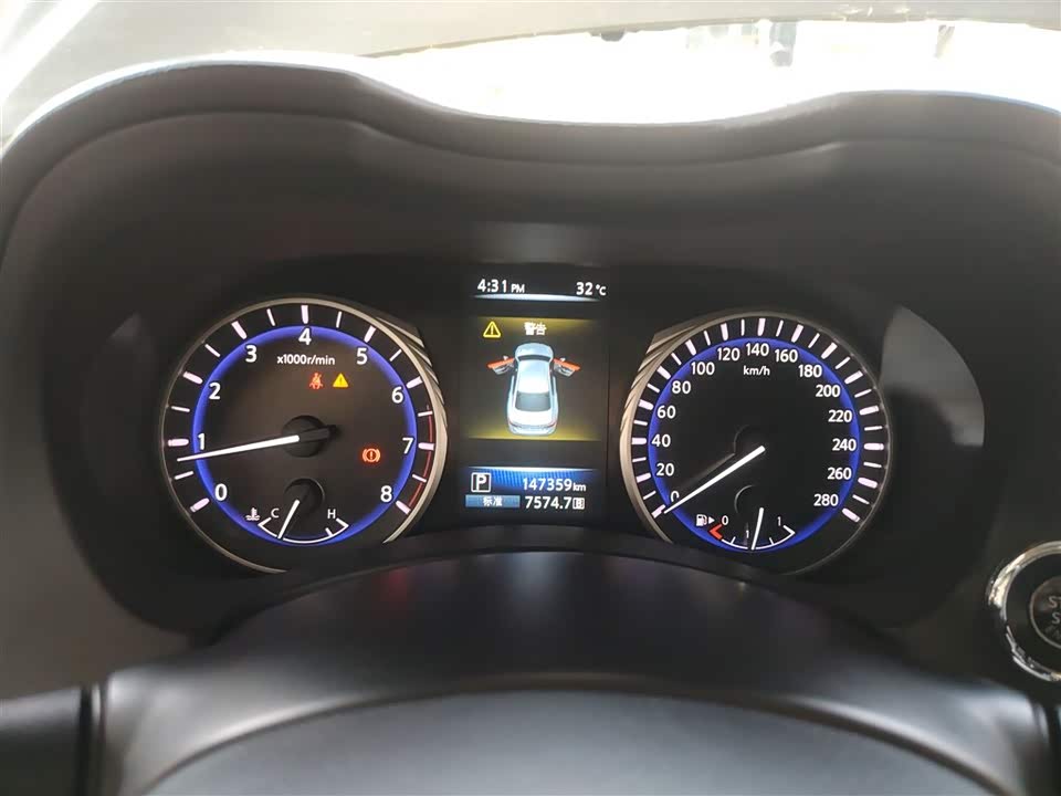 Infiniti Q50L Infiniti Q50L