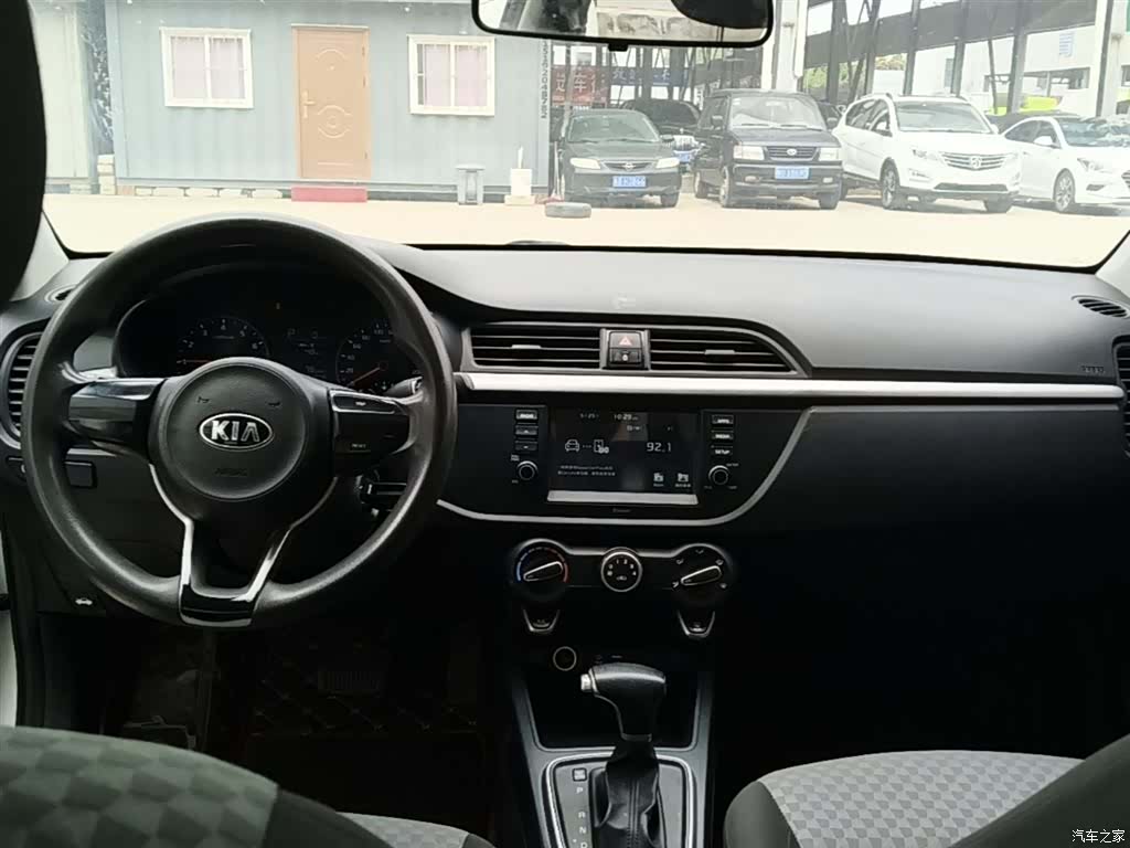 Kia K2, 2017 10