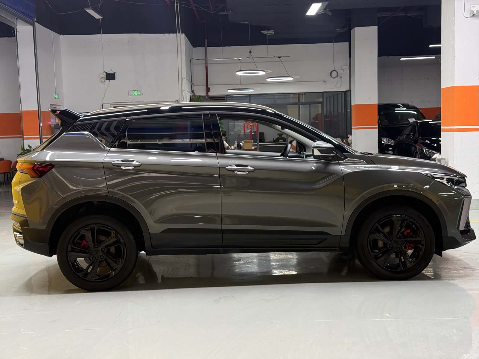 Geely Coolray, 2022 8