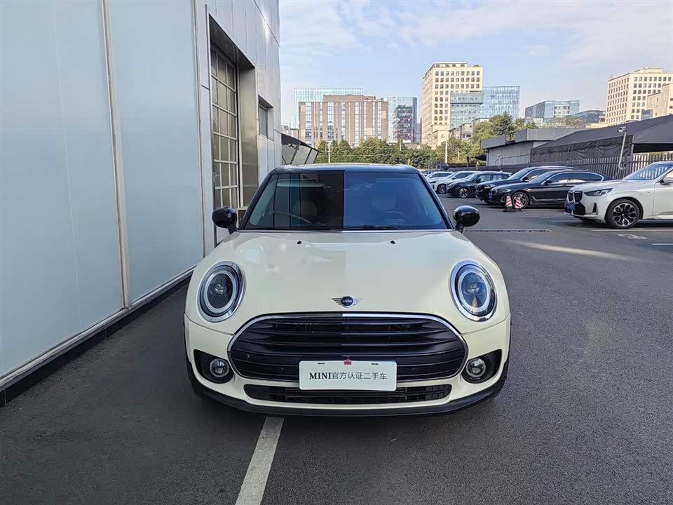 MINI CLUBMAN