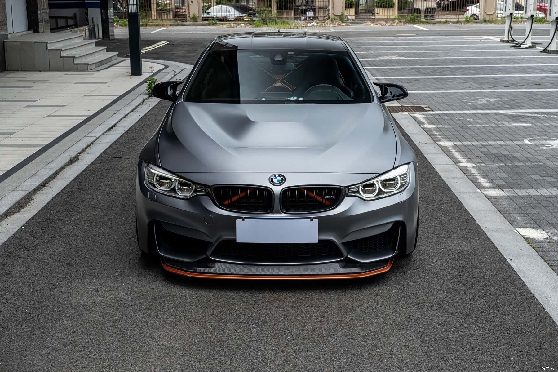 BMW M4, 2017 2
