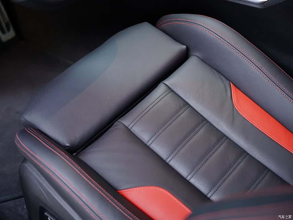 BMW M2, 2026 32