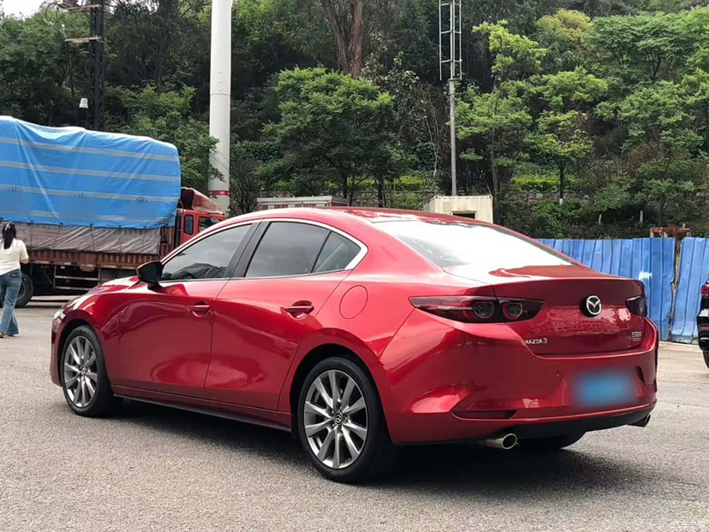 Mazda Mazda3, 2021 10