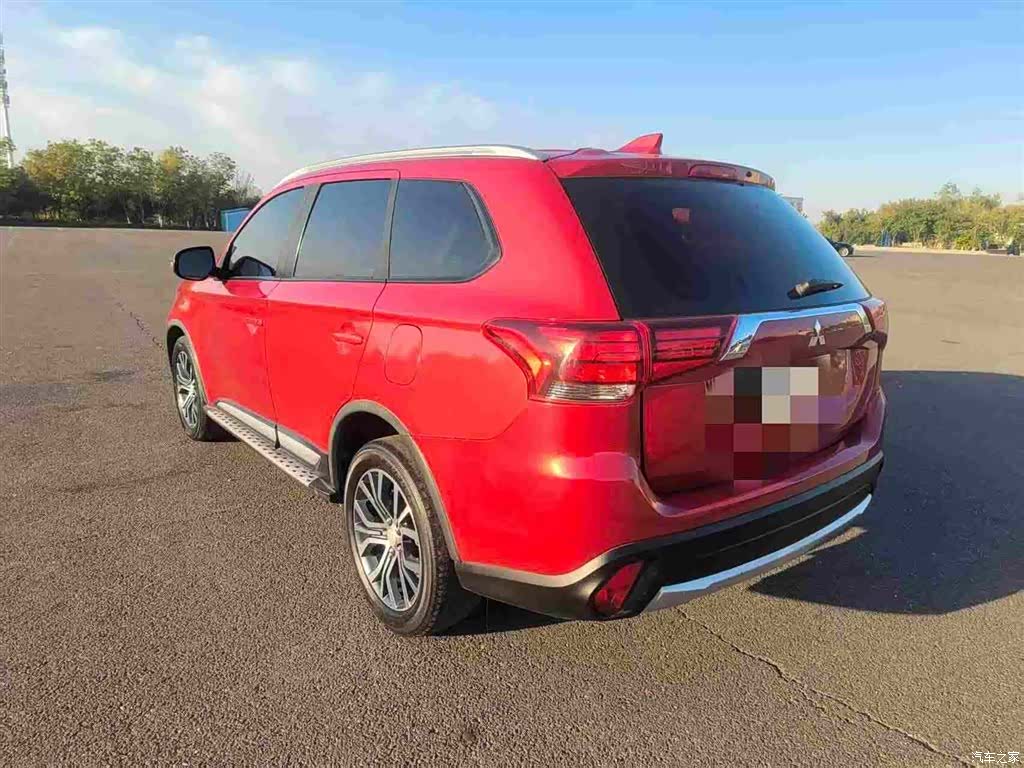 Mitsubishi Outlander, 2017 6