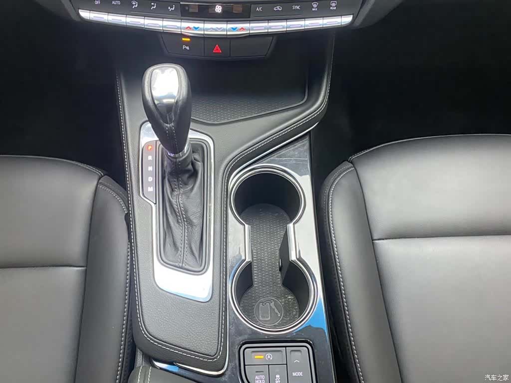 Cadillac CT4, 2022 20
