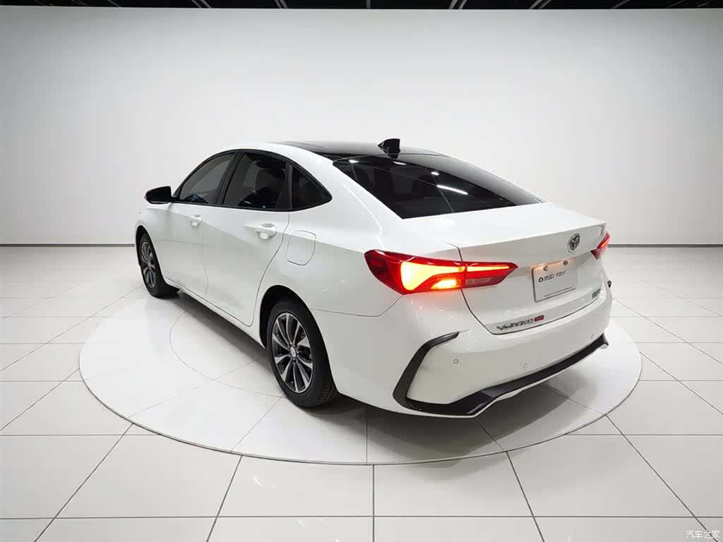 Buick Verano, 2023 все фото