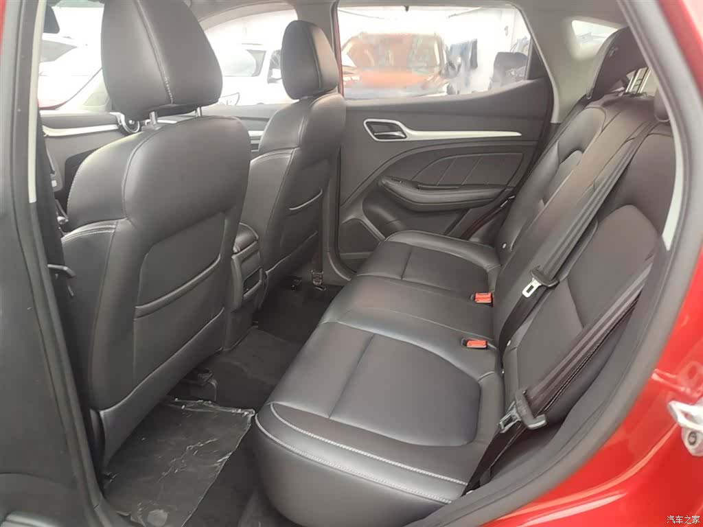 MG ZS, 2017 17
