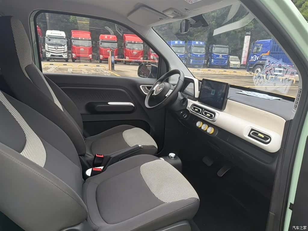 Wuling MINIEV, 2024 6